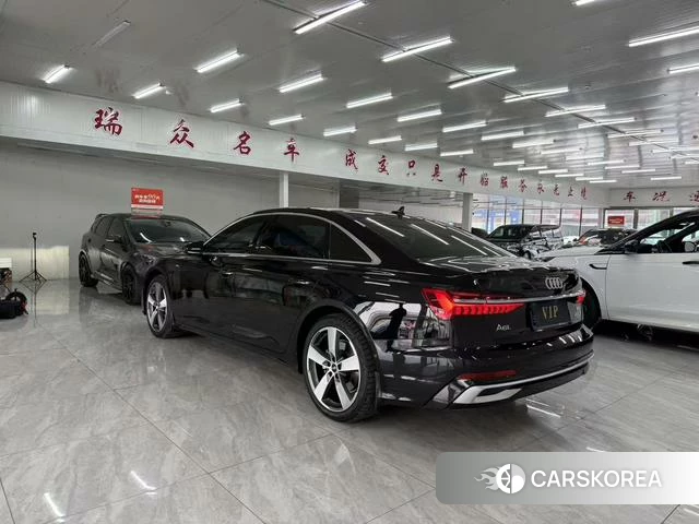 Audi A6L id 3907894 из Китая 10