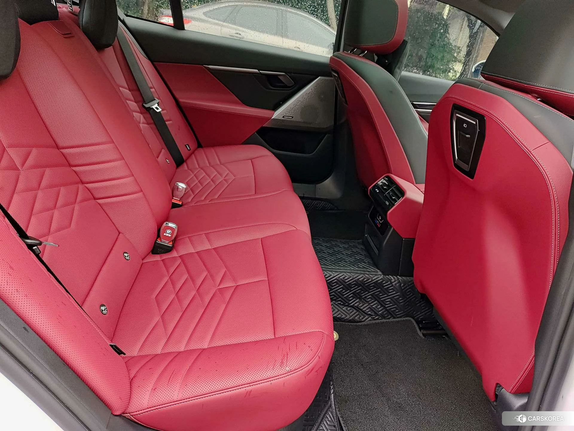 BMW i5 id 4513631 из Китая 8