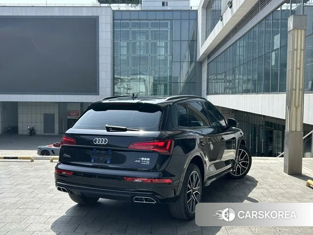 Audi Q5L id 4261625 из Китая 7