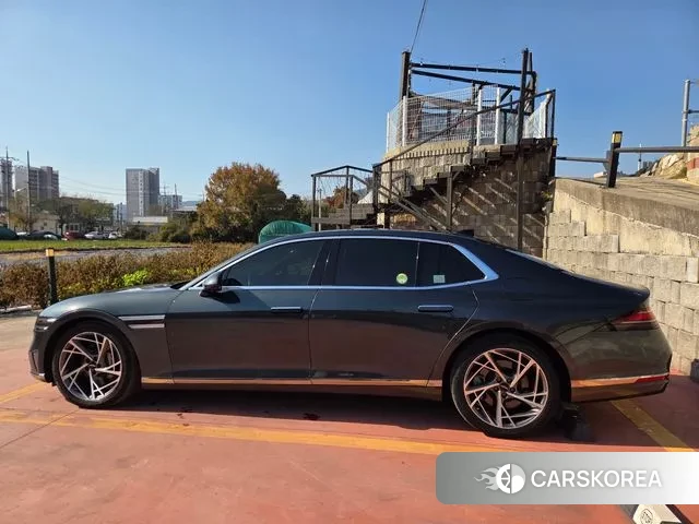 Genesis G90 (RS4) id 3399006 из Кореи 17