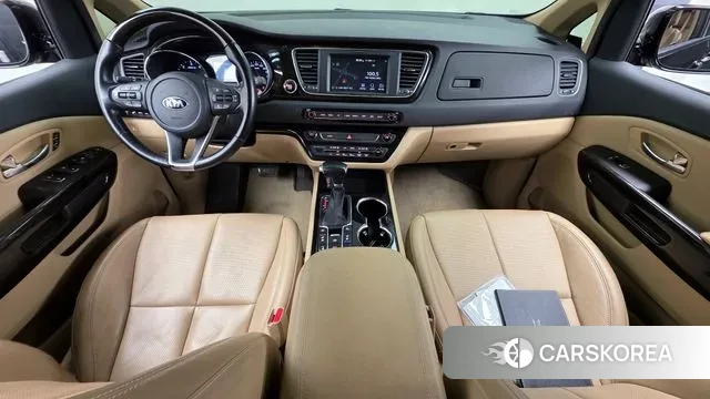 Kia The New Carnival id 3641184 из Кореи 17