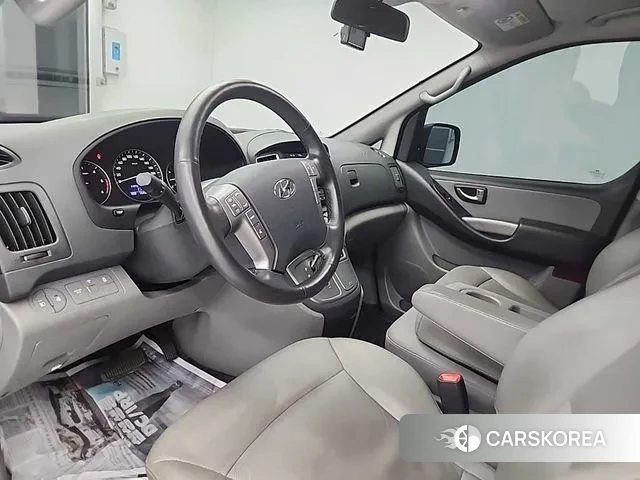 Hyundai The New Grand Starex id 3488860 из Кореи 15