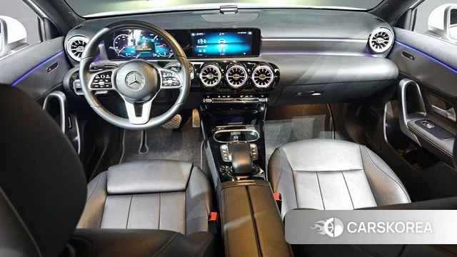 Mercedes-Benz A-Class W177 id 3851644 из Кореи 17