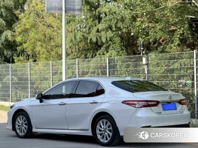 Toyota Camry id 4261778 из Китая 7