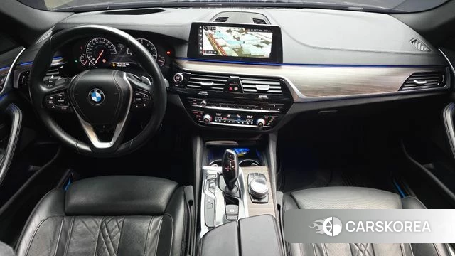 BMW 5 Series (G30) id 3845852 из Кореи 17