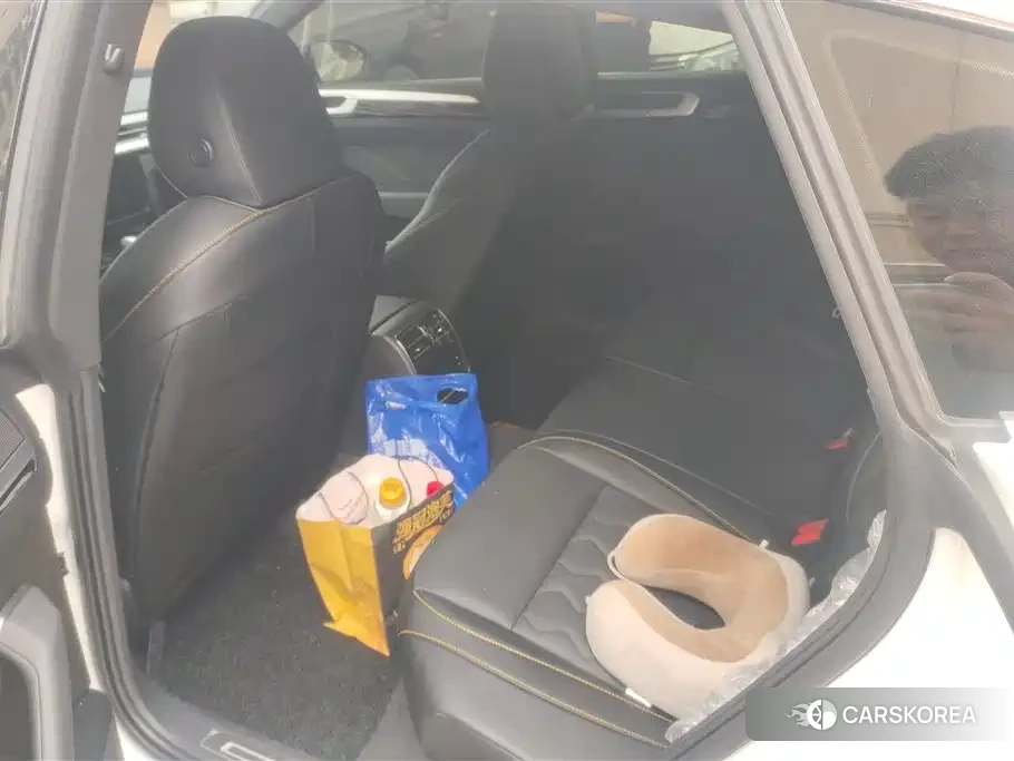 Volkswagen FAW-Volkswagen CC id 4512922 из Китая 13