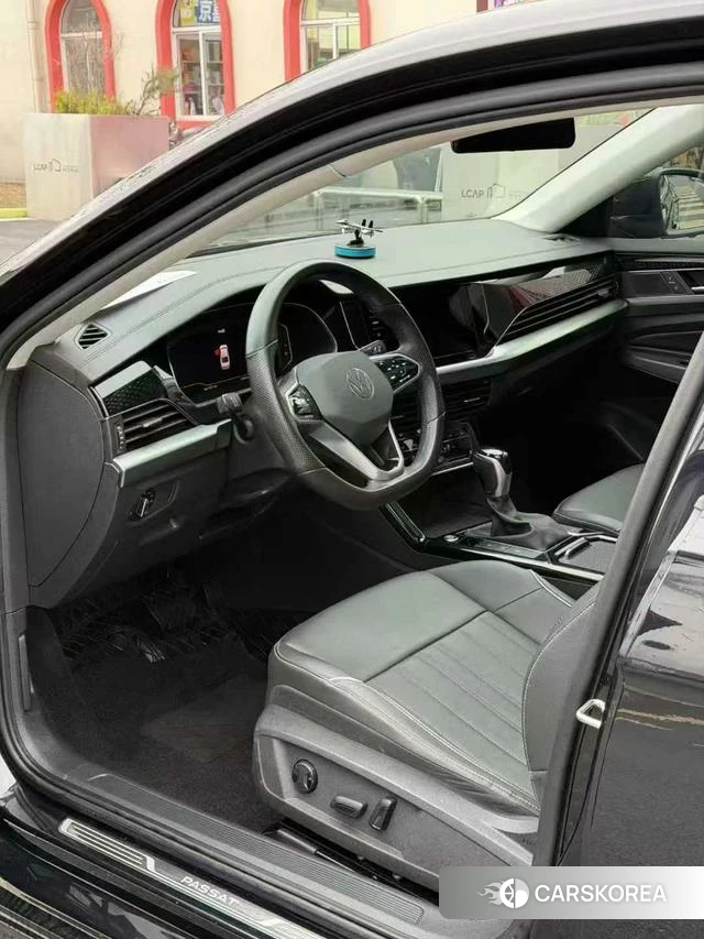Volkswagen Passat id 4271999 из Китая 7