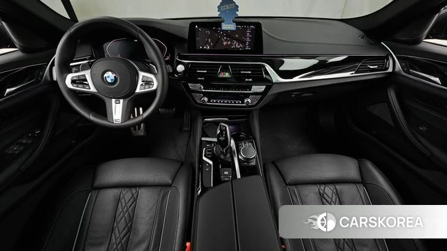 BMW 5 Series (G30) id 4586559 из Кореи 33