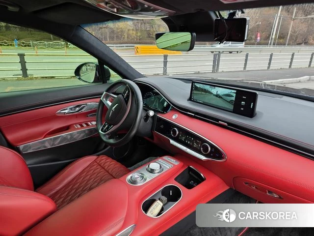 Genesis GV70 id 3865610 из Кореи 17