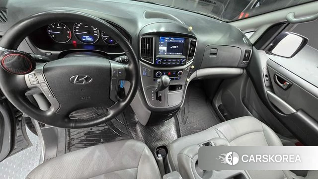 Hyundai The New Grand Starex id 4482495 из Кореи 27