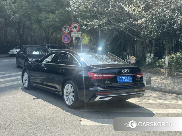 Audi A6L id 4278395 из Китая 9