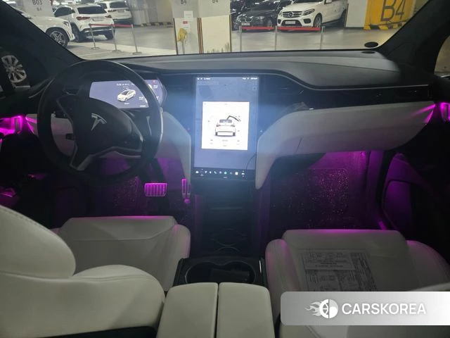 Tesla Model X id 3795715 из Кореи 17