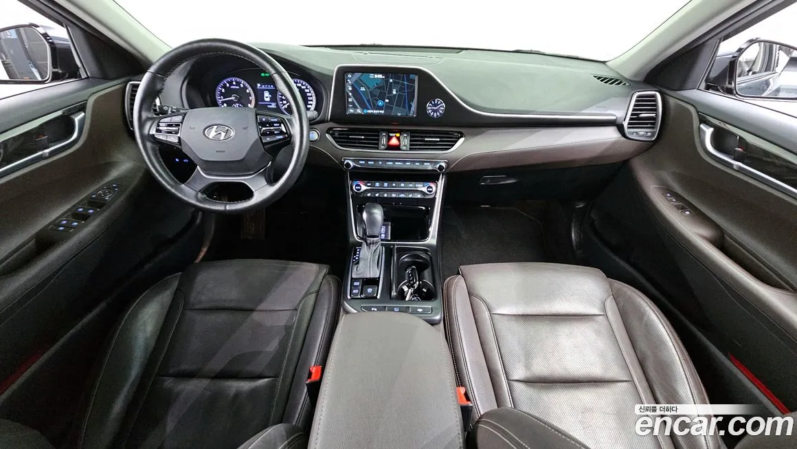 Hyundai Grandeur IG id 2026428 из Кореи 17