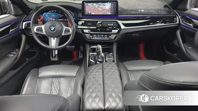 BMW 5 Series (G30) id 3054002 из Кореи 17