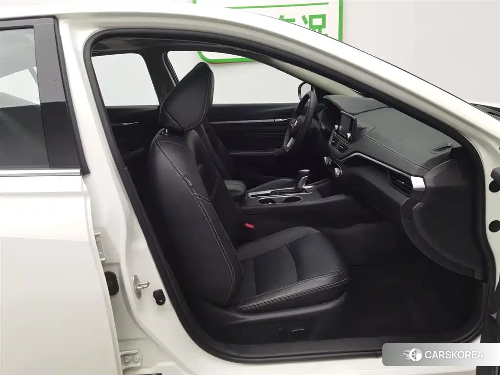 Nissan Teana id 4570673 из Китая 21