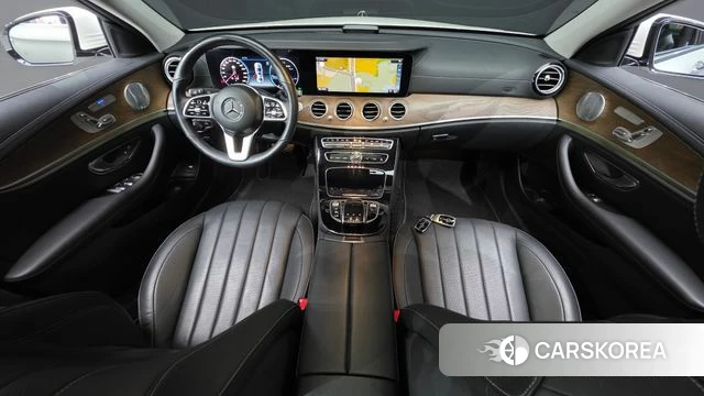 Mercedes-Benz E-Class W213 id 4520383 из Кореи 32