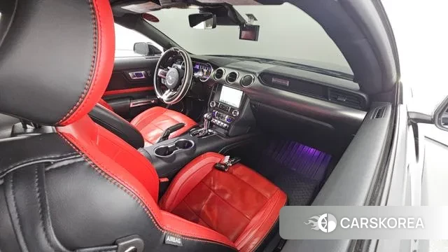 Ford Mustang id 3186635 из Кореи 17