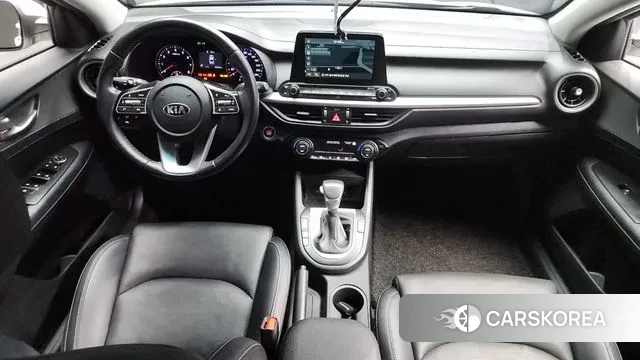 Kia Come New K3 id 3282121 из Кореи 17