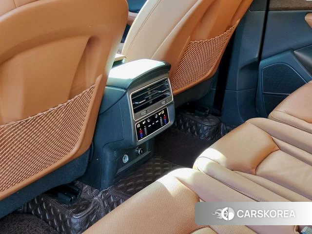 Audi Q7 id 4274189 из Китая 7