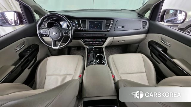 Kia The New Carnival id 3924236 из Кореи 17