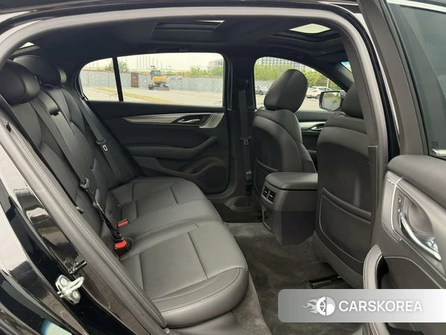 Cadillac CT5 id 4209269 из Китая 20