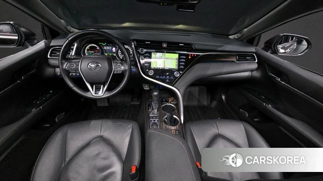 Toyota Camry (XV70) id 3808180 из Кореи 17