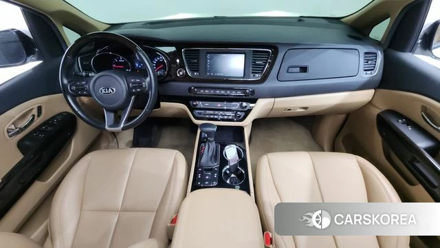 Kia The New Carnival id 4384587 из Кореи 17