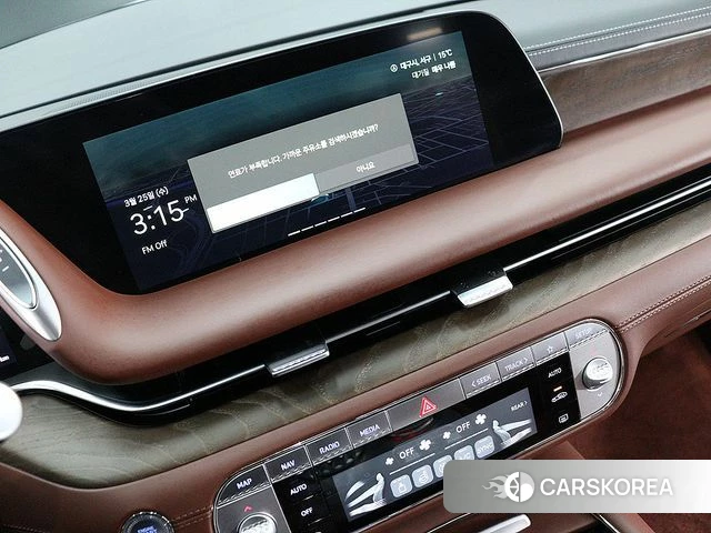 Genesis G90 (RS4) id 3842414 из Кореи 17