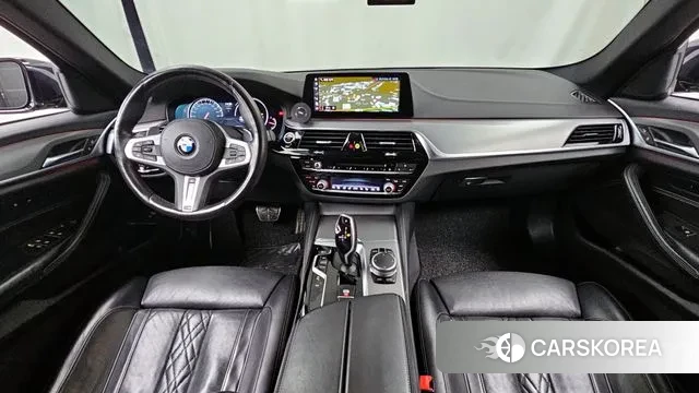 BMW 5 Series (G30) id 3526324 из Кореи 17