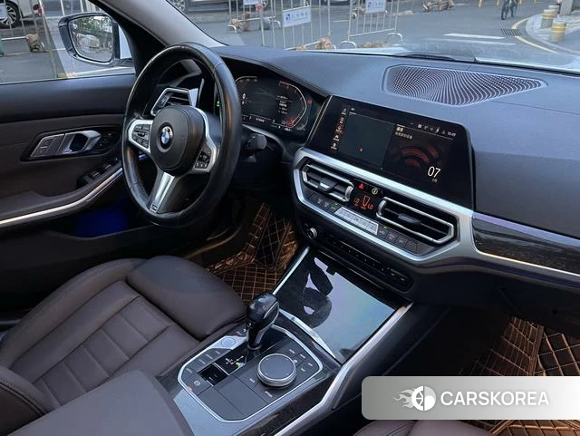 BMW 3 series id 4297623 из Китая 14
