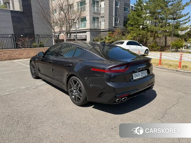 Kia Stinger id 3911744 из Кореи 14