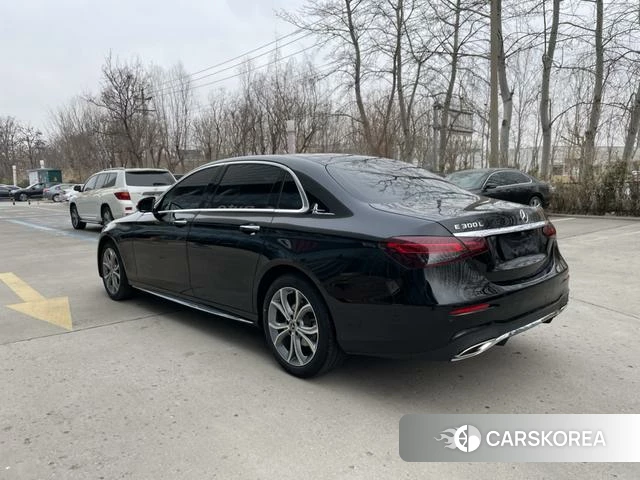 Mercedes-Benz E-class id 4297967 из Китая 14