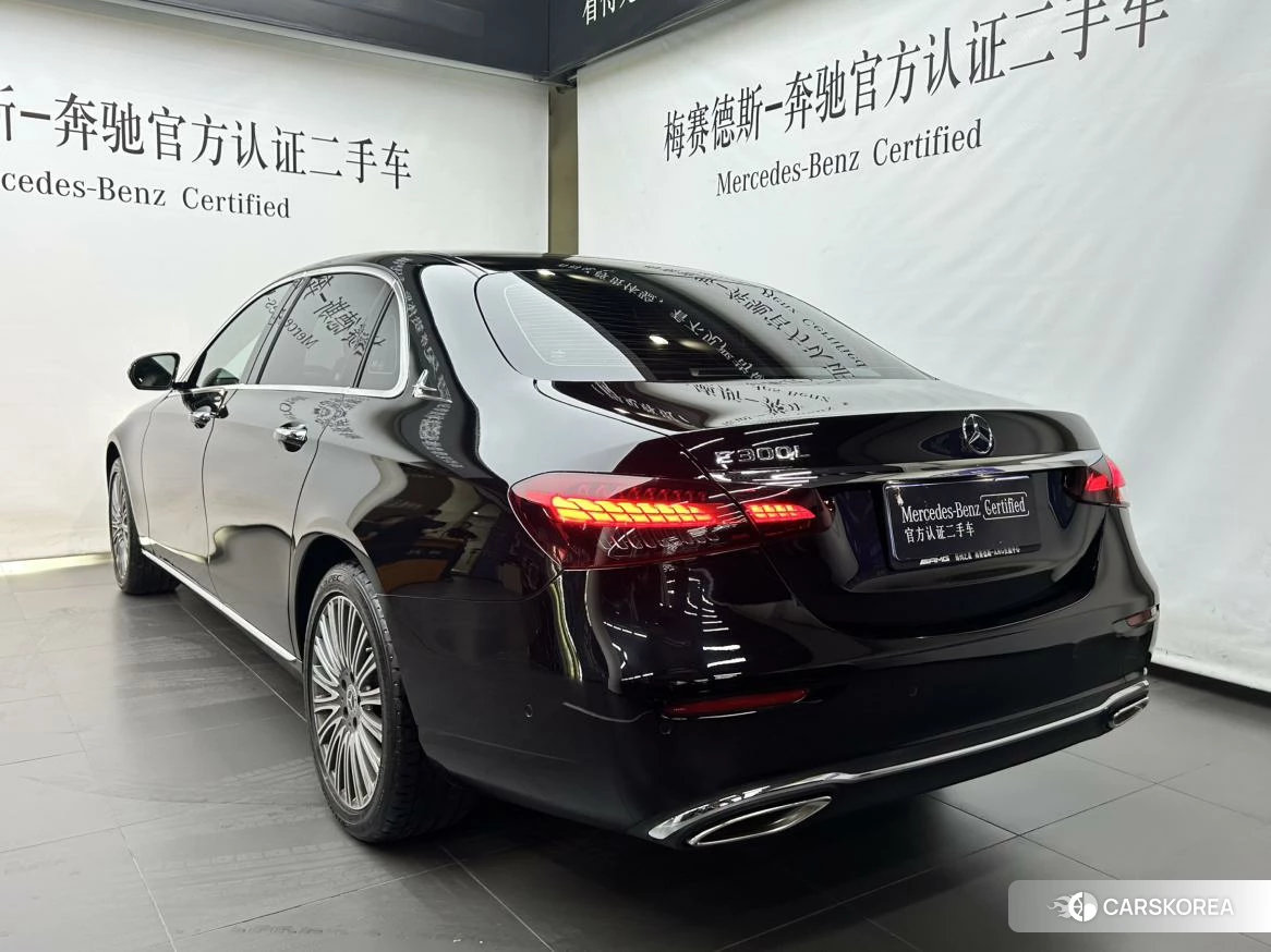 Mercedes-Benz E-class id 4455344 из Китая 17