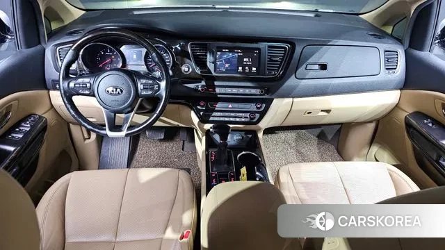 Kia The New Carnival id 3531205 из Кореи 17