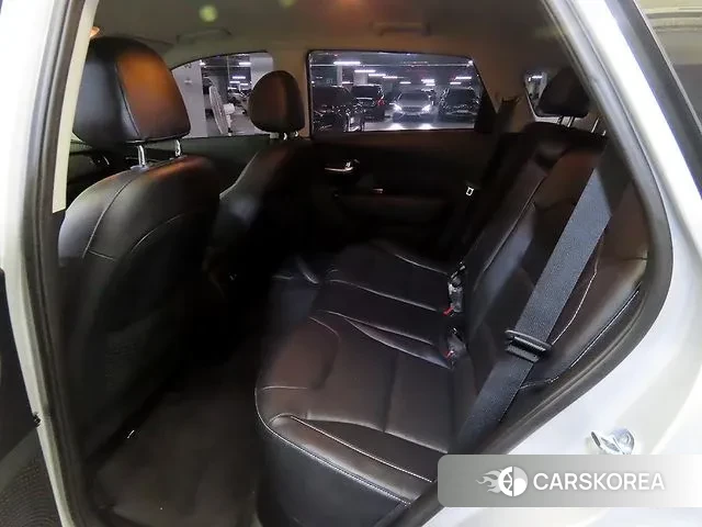 Kia Niro EV id 3522525 из Кореи 17