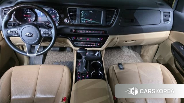 Kia The New Carnival id 4759943 из Кореи 32