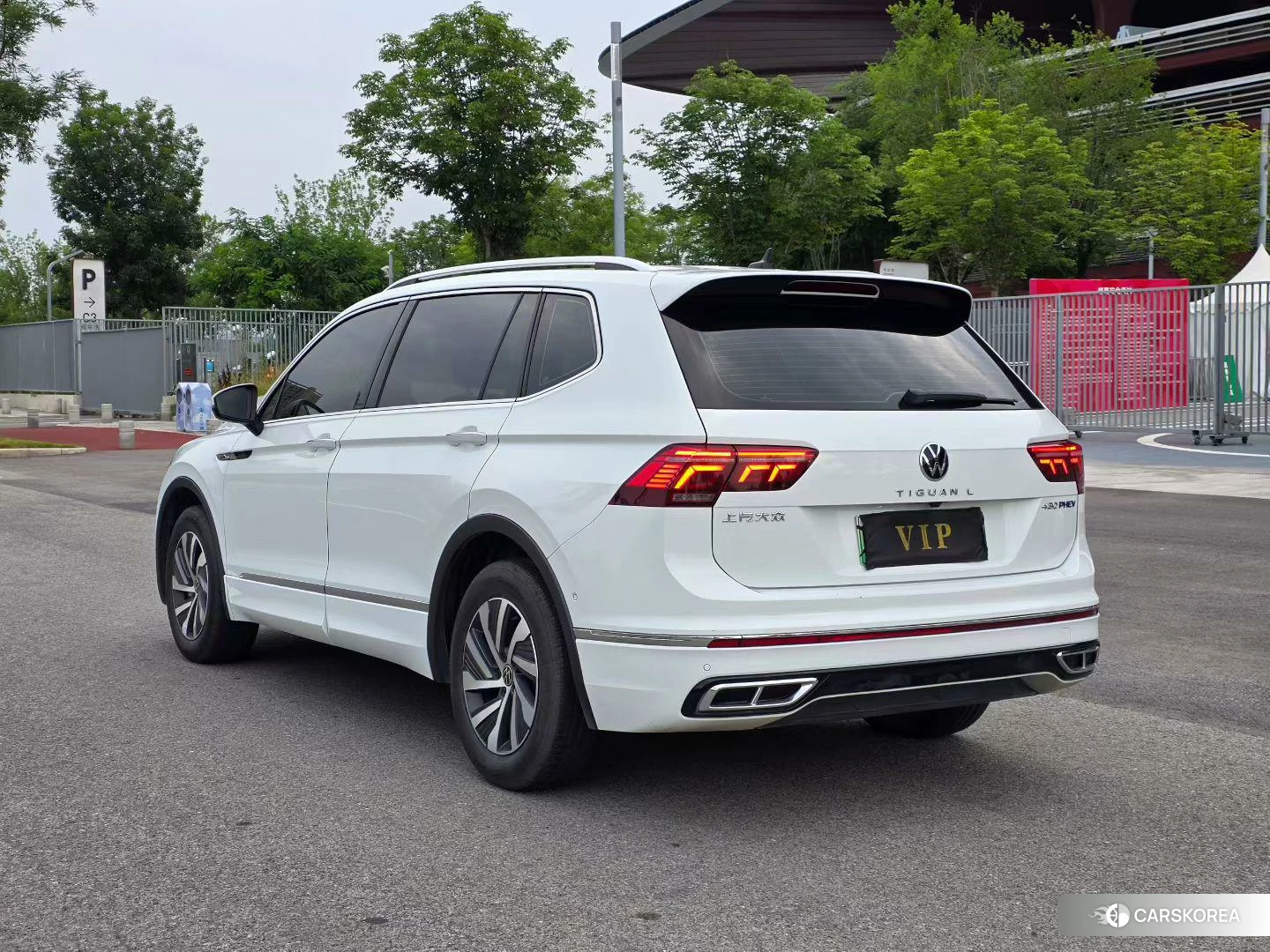 Volkswagen Tiguan L id 4510878 из Китая 7