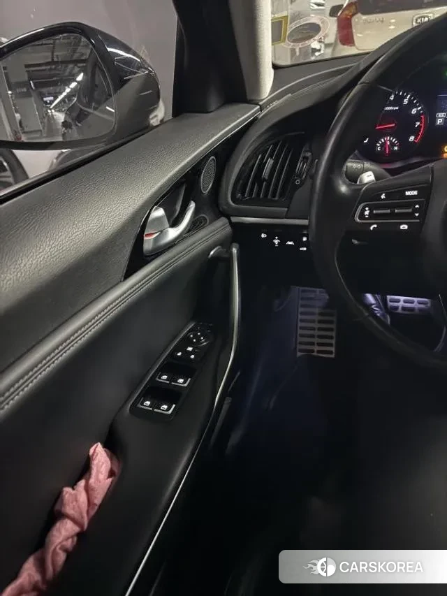 Kia Stinger id 3439609 из Кореи 10