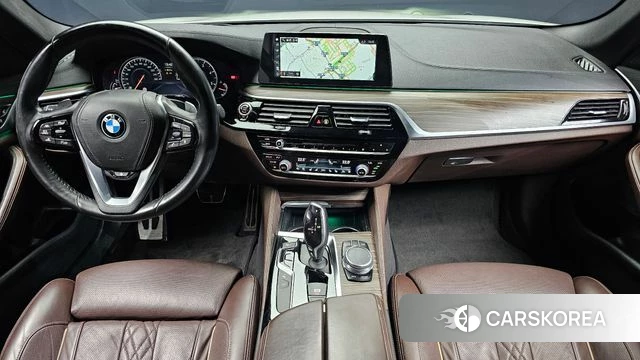 BMW 5 Series (G30) id 4525930 из Кореи 17