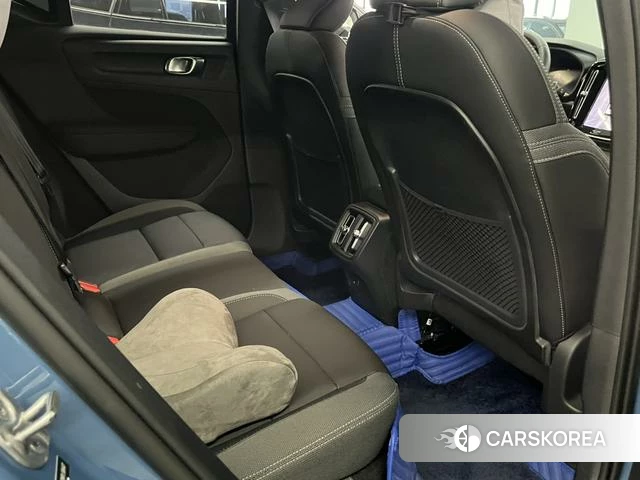Volvo XC40 id 4210851 из Китая 9
