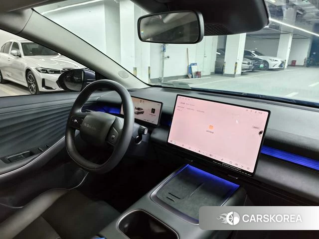 Nissan N6 id 4298329 из Китая 13