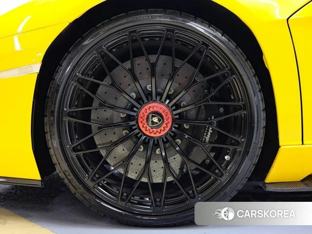 Lamborghini Aventador id 3919869 из Кореи 17