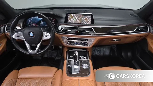 BMW 7 Series (G11) id 3307854 из Кореи 17