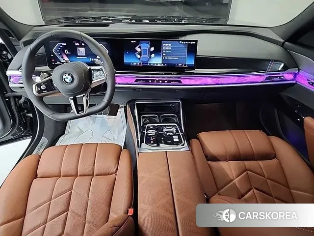 BMW 7 Series (G70) id 3745035 из Кореи 15