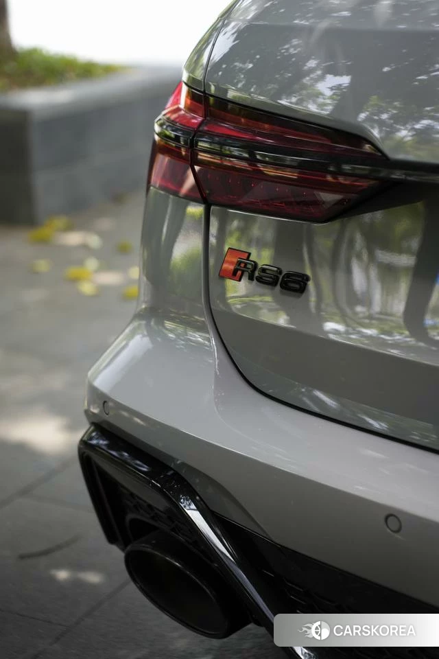 Audi RS 6 id 4278779 из Китая 26