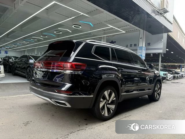 Volkswagen Tourang id 4297908 из Китая 20