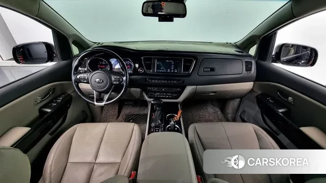 Kia The New Carnival id 3748300 из Кореи 17