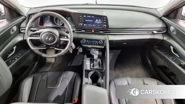 Hyundai Avante Hybrid (CN7) id 2960205 из Кореи 17