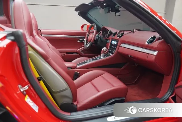 Porsche 718 Boxster id 3038211 из Кореи 17