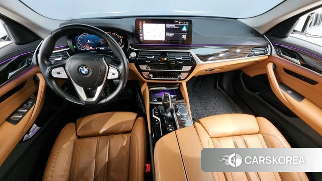 BMW 5 Series (G30) id 3860231 из Кореи 17